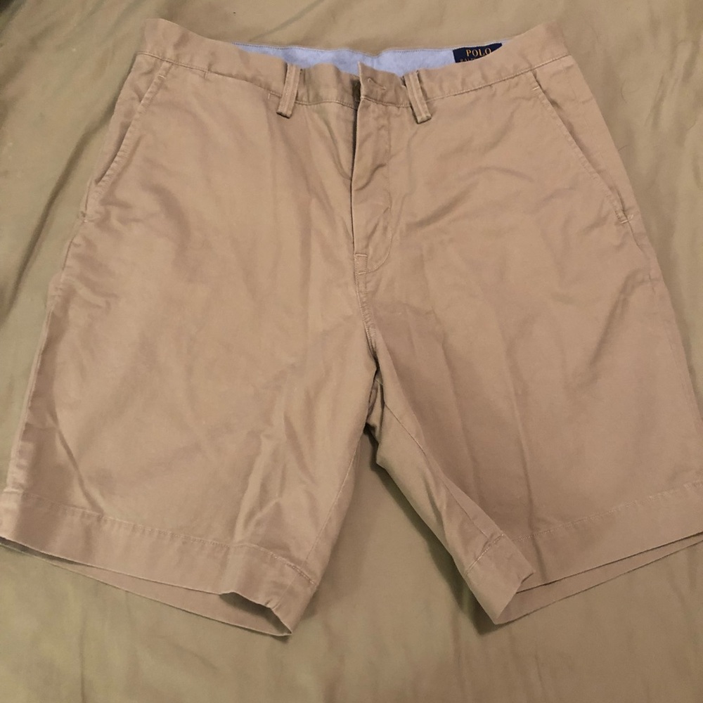 New (w/o Tag) Polo Ralph Lauren Khaki Shorts (33)